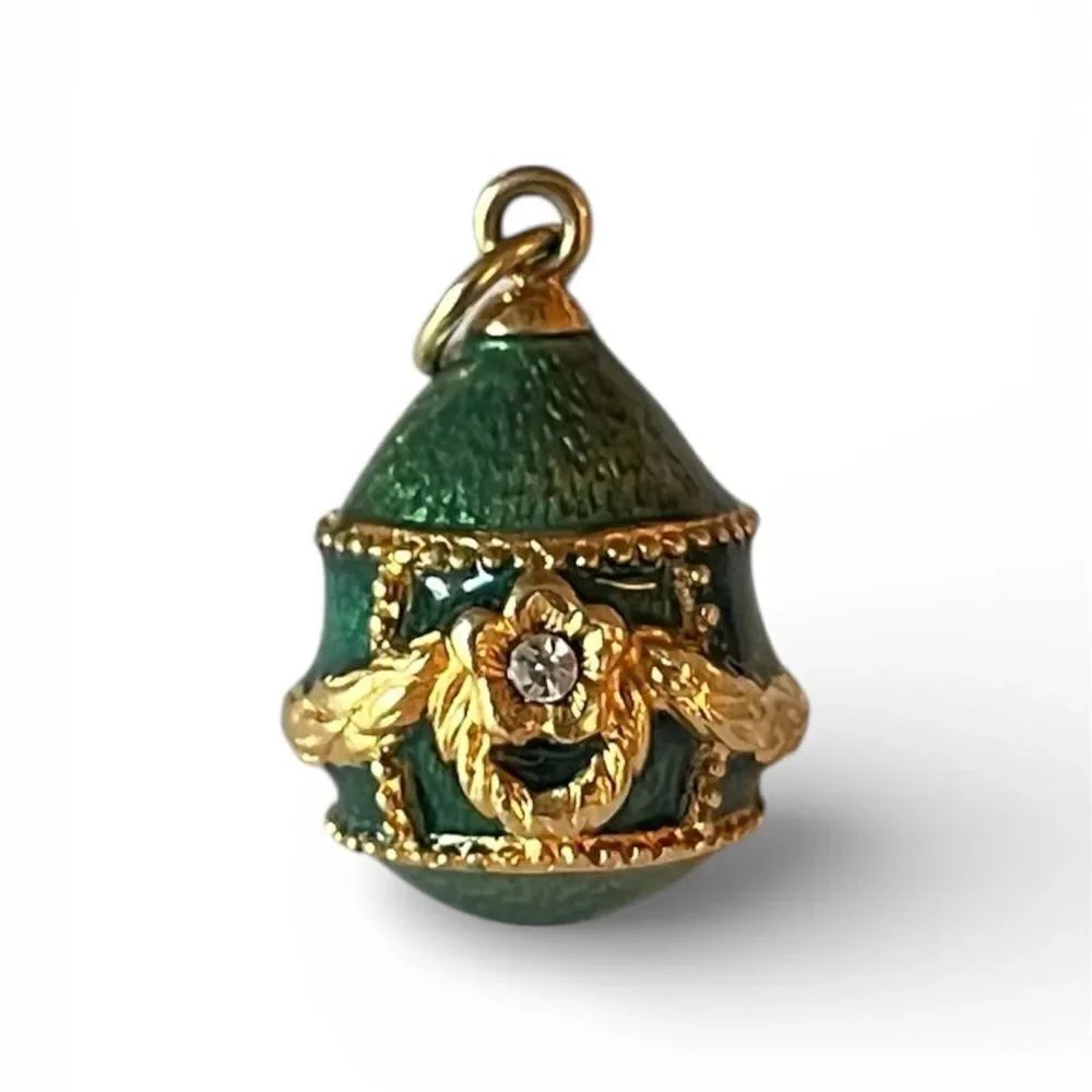 Joan Rivers Green Enamel Gold Wreath Faberge Egg Charm